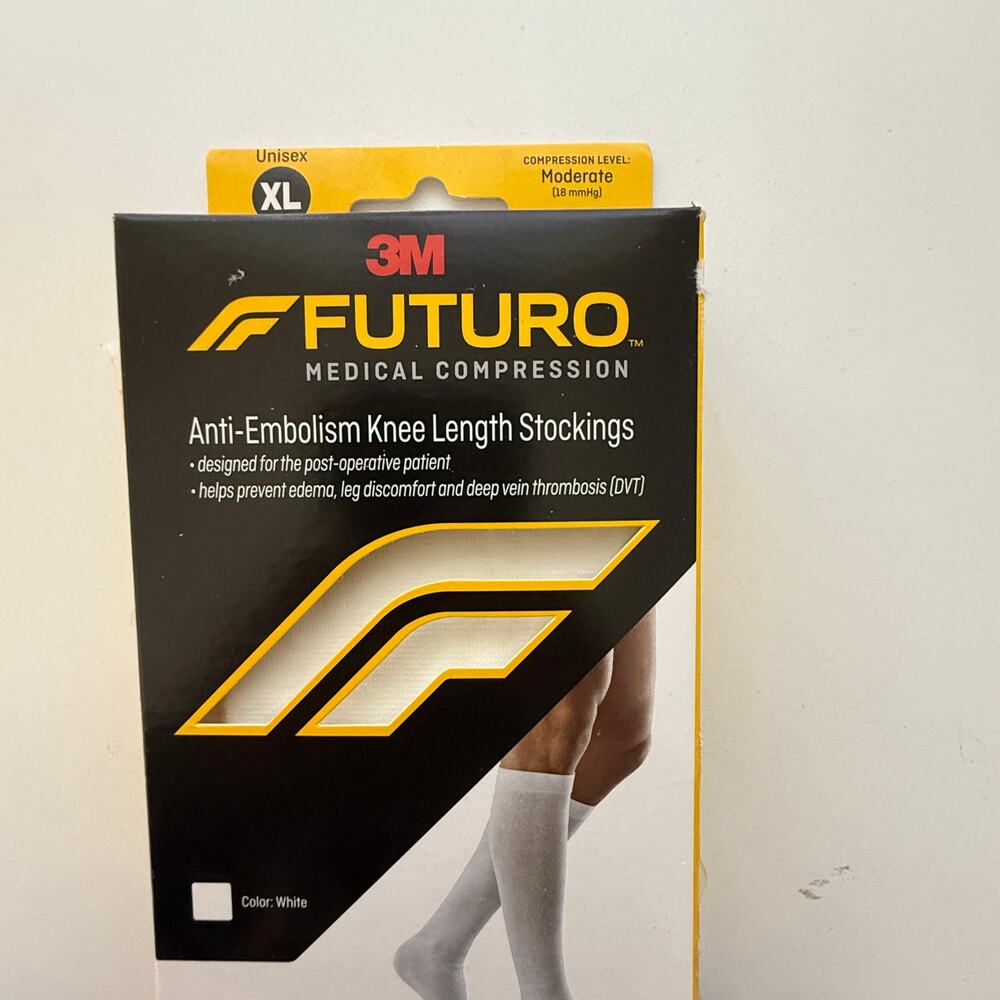 Futuro 3M Anti-Embolism Knee Length Size XL White Closed Toe Stockings